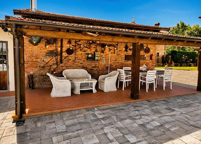 Il Casale Di Lucullo-Holiday Home With Pool And Spa-